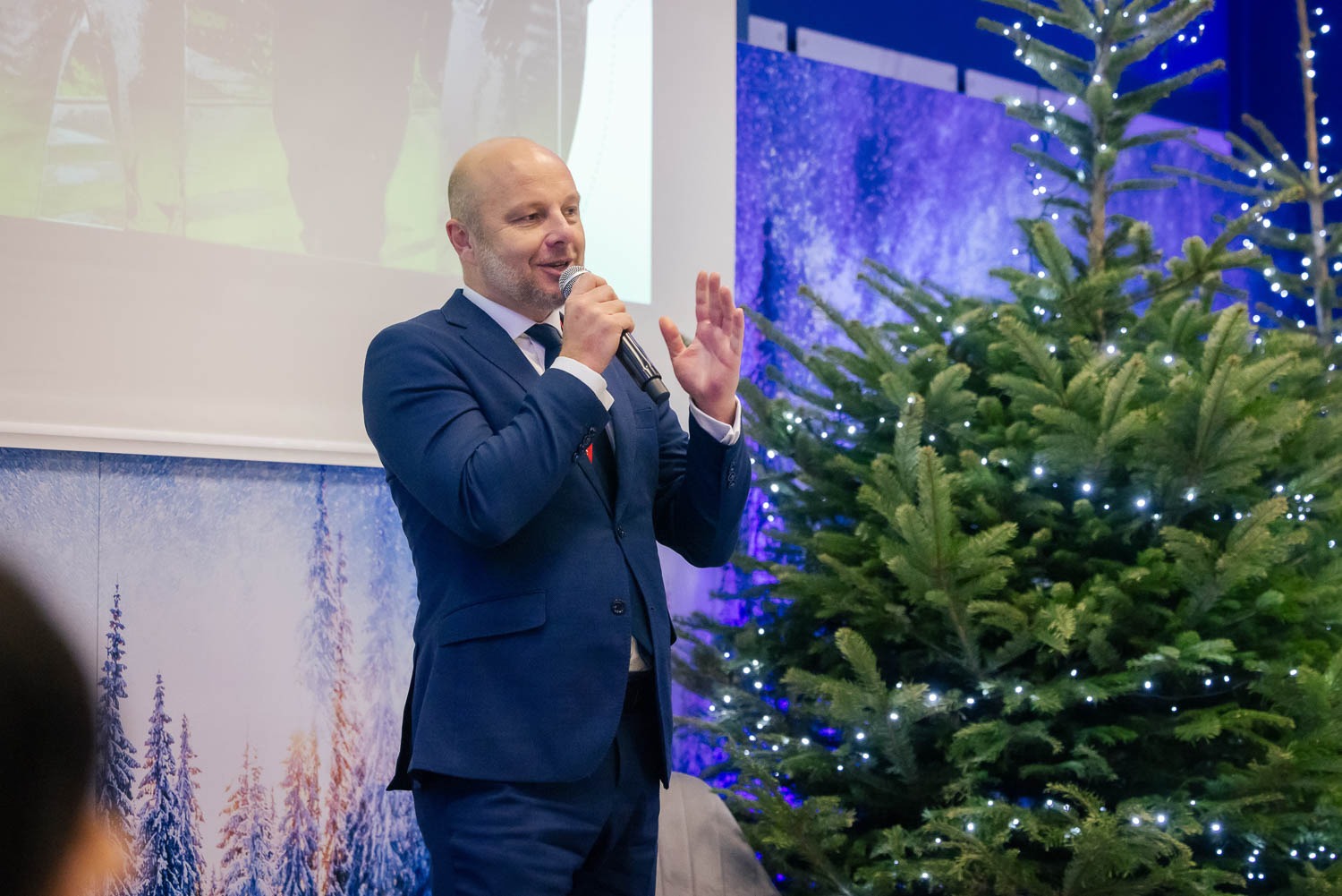 zdjęcie z uroczystego otwarcia 2 edycji programu DreamUp w kampusie firmy Pratt&Whitney w Rzeszowie, fot. Tadeusz Poźniak